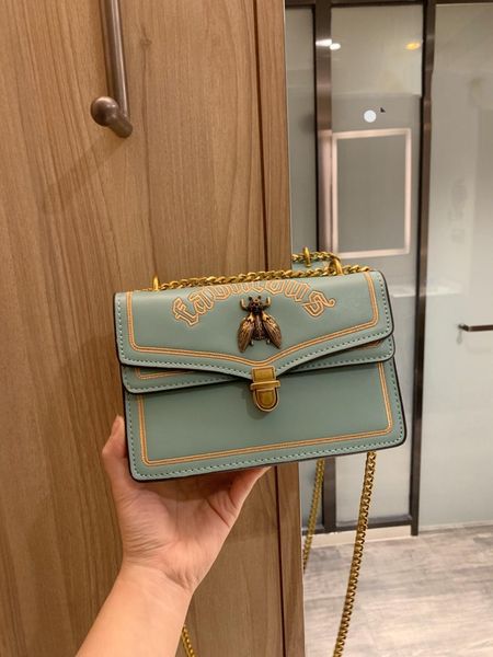 

g 2020 new leather embroidered bee bag stylish one shoulder slung chain bag
