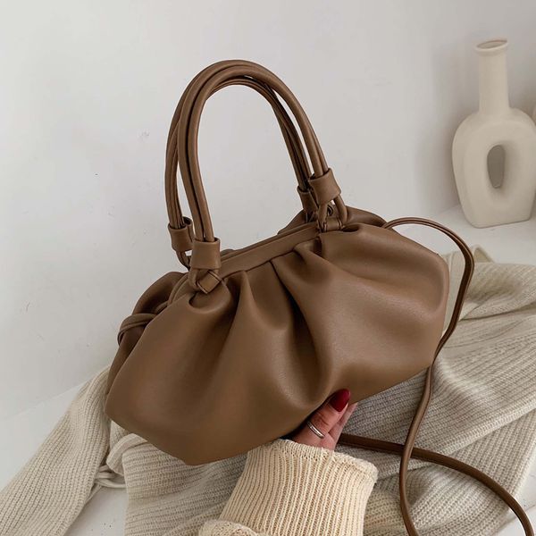 

elegant lady cloud tote bag 2019 fashion new soft pu leather women's designer handbag luxury shoulder messenger bag