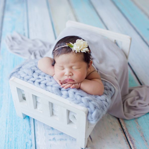 Newborn Photography Props Bed,Detachable Small Wooden Bed Baby Photo Props for Posing Baby Photo Home Accessories