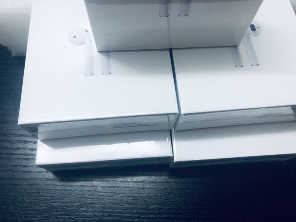 

Supercopy animation late t 2nd generation wirele charging bluetooth earphone with mart en or matte hinge h1 earbud pk airpod 2 w1 chip