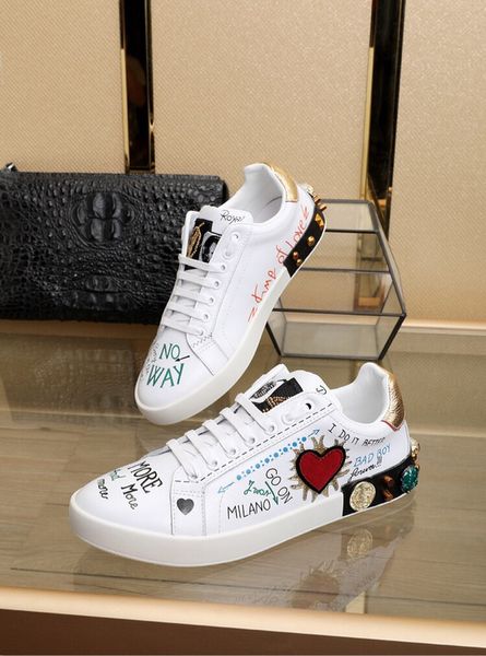 

DG mens designers shoes DOLCE & GABBANA Portofino Sneakers In Printed leather DG white ace men women High Quality Shoes Size 35-44 Style 3-4