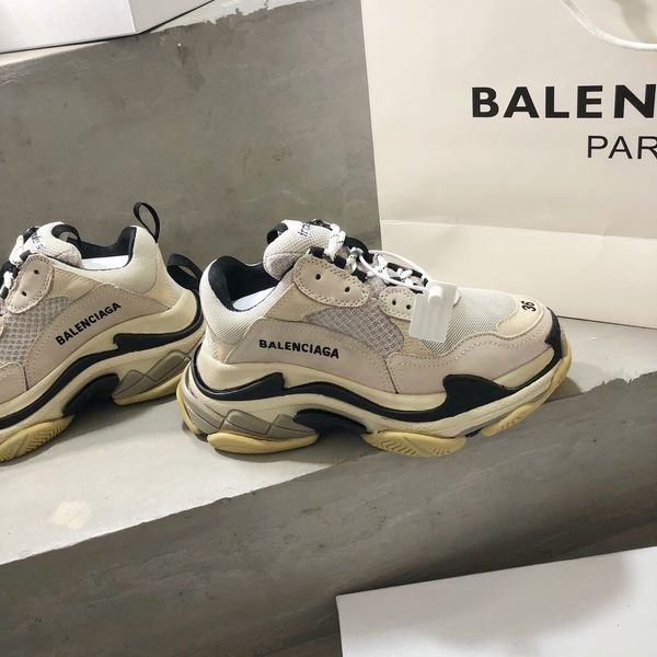 

2020 new ei couple air cushion platform shoes men casual sports ladies casual platform sports shoes