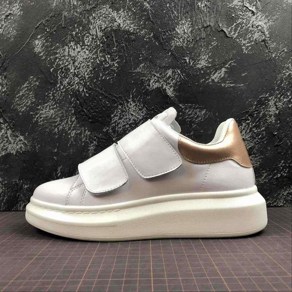 

2019 new classic casual platform shoes white stitching comfortable sneakers designer skate shoes men's women's sneakers, Black