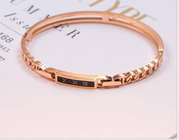 

korean number hollow out bracelet female titanium steel round black letter bracelet 18k gold bracelet, Golden;silver