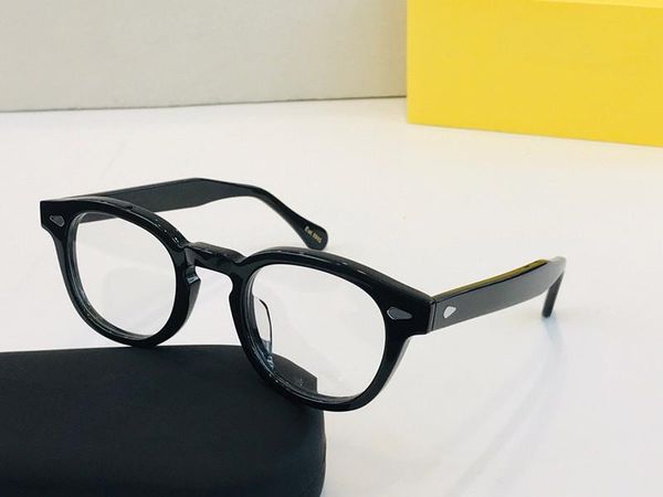 

mosctlemtosh designer classic optical glasses oval frame glasses simple atmosphere style eyewear selling come with case, White;black