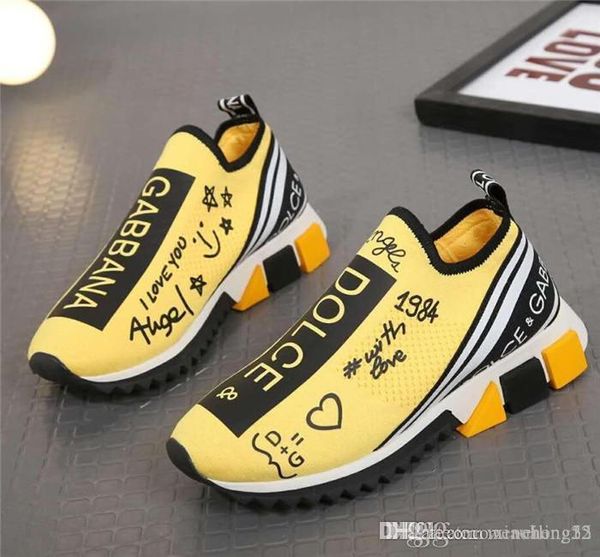 

2020 designer, shoes launched new casual sneakers, comfortable and simple colors, Black