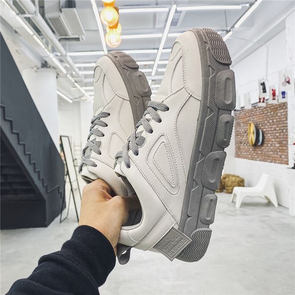 

2020 new fashion designer men ins sport casual trend joker couples shoes boys korean wild white black