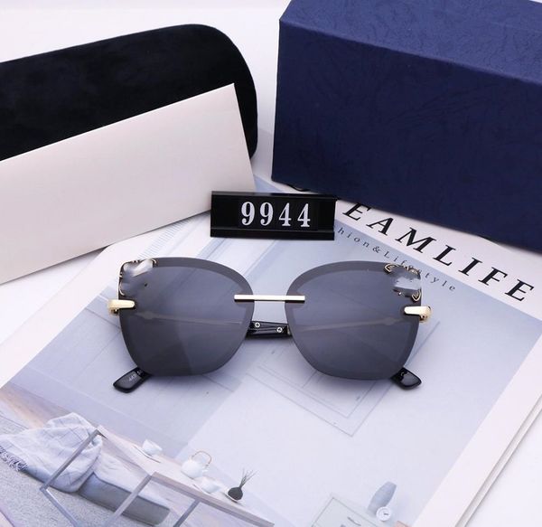 

в новом 2020 модные солнцезащитные очки защита от ультрафиолетовых лучей, Black