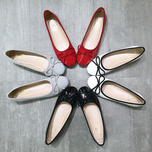 

sweet bow-knot round toe women shoes shine japanned leather shallow ballet flats casual shallow slip on loafers single moccasins, Black