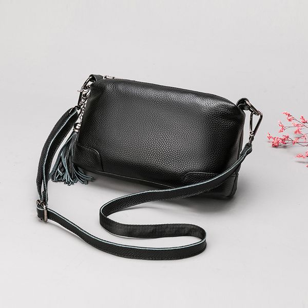 

leather women's bag messenger bag head layer leather atmosphere 0412