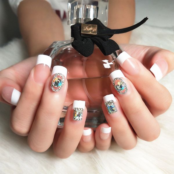 

24pcs/boxed fake french nails patch wearing finished products press on nails patch snap half nail fashion with drill tips, Red;gold