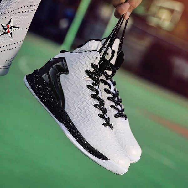 

men and womentide brand new breathable winter high help large size student men's shoes with box, Black