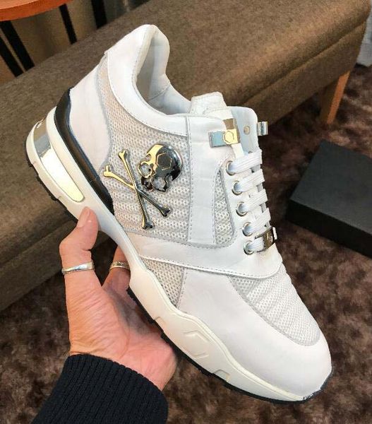 

luxury designer mens shoes genuine leather designer sneakers rivets punk style runner shoes with iconic metal skull runner trainers 266, Black