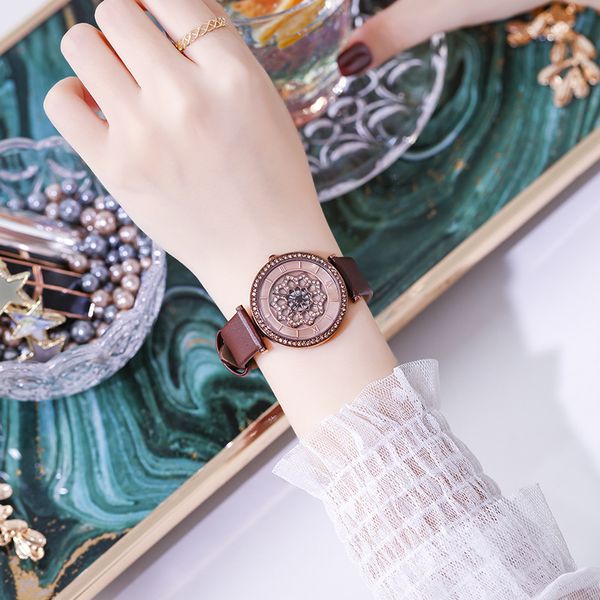 

fashion 2019 women watches women popular rotation quartz watch luxury bracelet flower wristwatch casual bracelet watch gift box, Slivery;brown