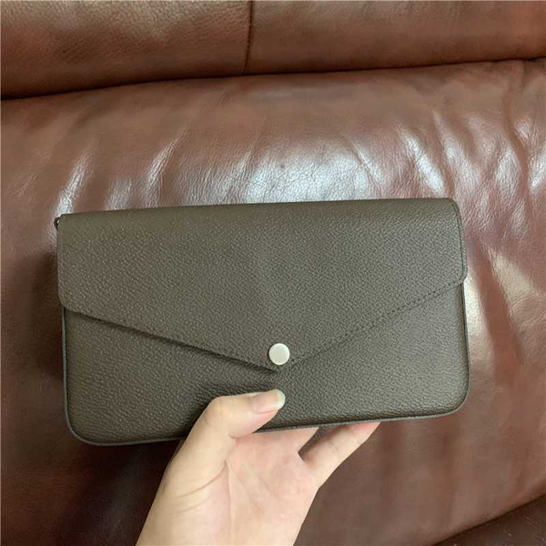 

one shoulder straddle postman bag fashion luxury european and american classic postman bag design