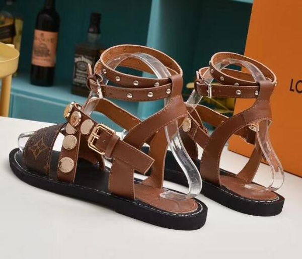 

35-41 новых женщин натуральная кожа шпильки сальто сандалии заклепки тапочки слайд