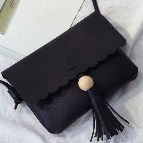 

2019 fashion mini women's shoulder bag purfle pu leather crossbody bag with tassel small change phone bags bolsa feminina