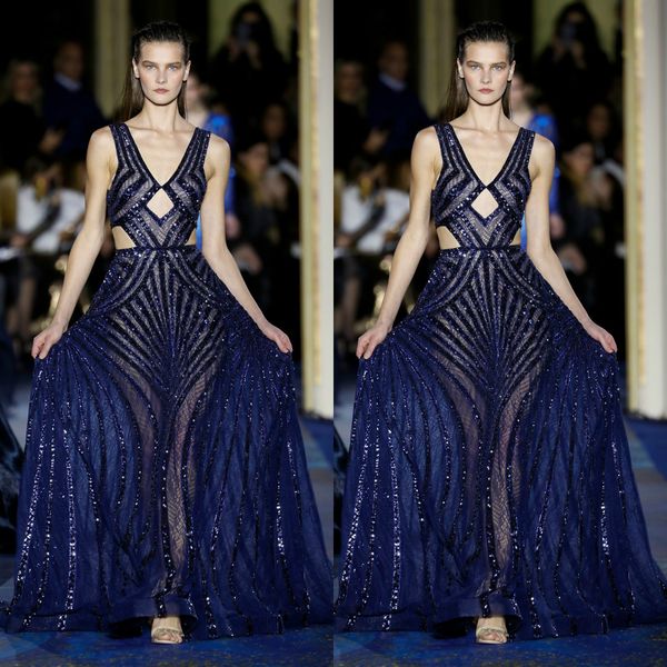 Zuhair Murad 2019 Ballkleider in Königsblau, V-Ausschnitt, Perlenstickerei, Illusion, ärmellos, langes formelles Kleid, bodenlange Abendkleider aus Tüll