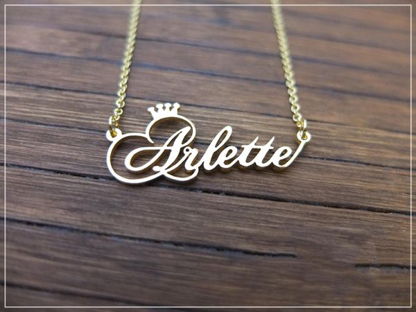 

personalized name crown necklace handmade customized cursive font nameplate pendant stainless steel chain jewelry birthday gifts, Silver