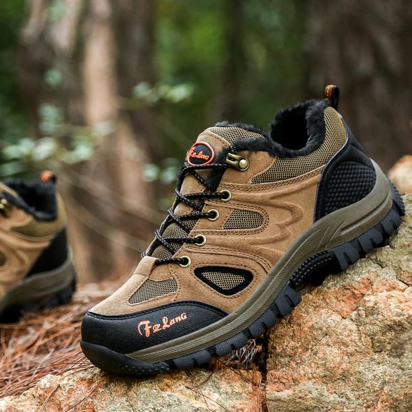 

outdoor new hiking shoes men camping climbing trekking shoes men tactical hiking hard-wearing sneakers