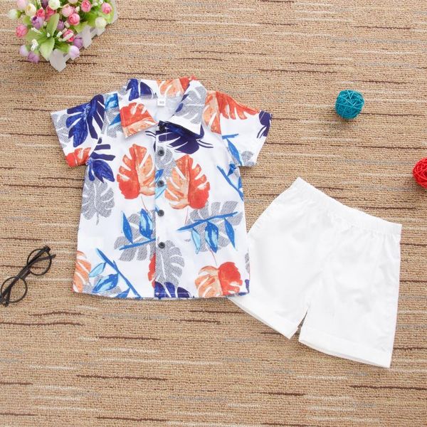 

2020 summer boy's sets leaf printed short-sleeved shirt and white shorts