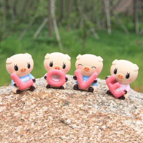 

car decoration auto accessories cute pig car styling interior lovely resin ornament pet pig accesorios