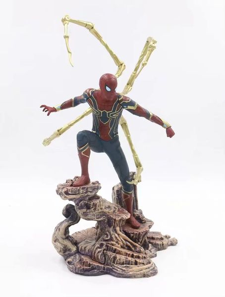 

avenger alliance infinite war spider-man scene paw movable box hand