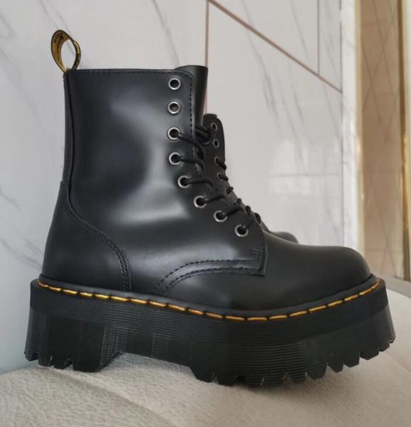 dr martens gracia brando