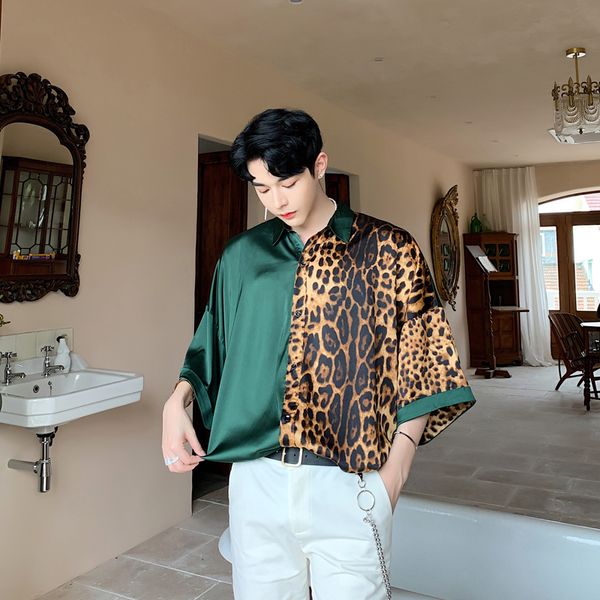 

men match bag short sleeve leopard splice loose casual shirts male streetwear hip hop fashion stage show party dress shirt, White;black