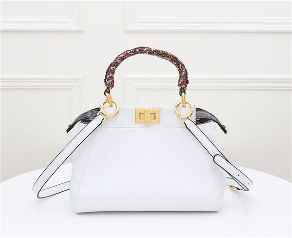 

stars with the same paragraph high-end ladies a luxury leather bag symbol of successful women guarantee designer classic style5