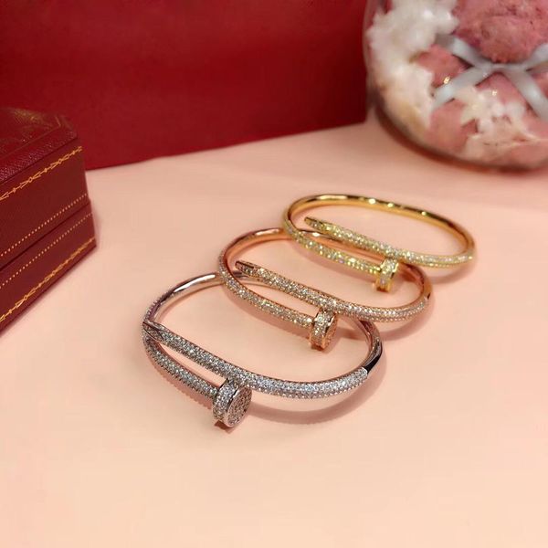 

2019popular brand s925 silver plated nail bracelet 5a zircon screw bracelet classic design trend fashion dance party couple luxury bracelet, Black