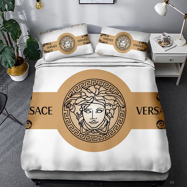 

branded letter print cotton bedding set luxury pillow case queen size luxury quilt cover bee soft summerbedding supplies