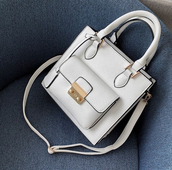 

luxury designer handbag textured shoulder bags fashion /ph-cfy2003232