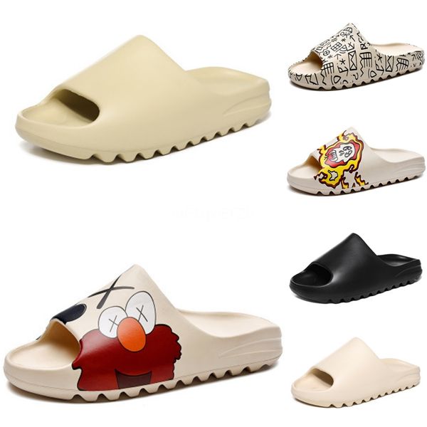 

2020 new style summer women men rubber thick bottom sandals luxury design diamond rivet femal comfortable casual sa#650, Black;grey