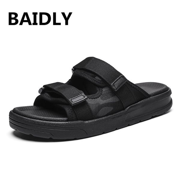 

brand summer breathable men's sandals fashion light slip-on slippers summer outdoor beach shoes men, Black