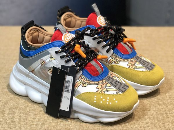 

2019new chain reaction love ca ual hoe fa hion luxury de igner ca ual hoe black trainer lightweight link embo ed ize 36 45