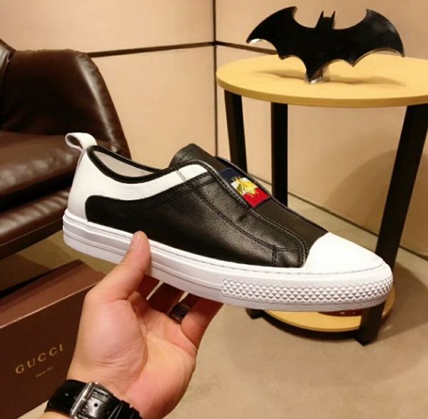 

new white black mens designers flat shoes low cut men casual shoes outdoor zapatillas driving sneakers with box