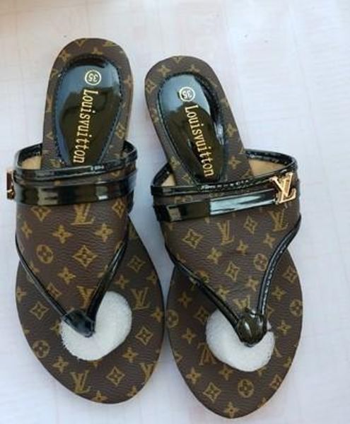 

Марка Женщины Сандалии Обувь Luxury Slide Летняя Мода Широкие Плоские Скользкие С Толс