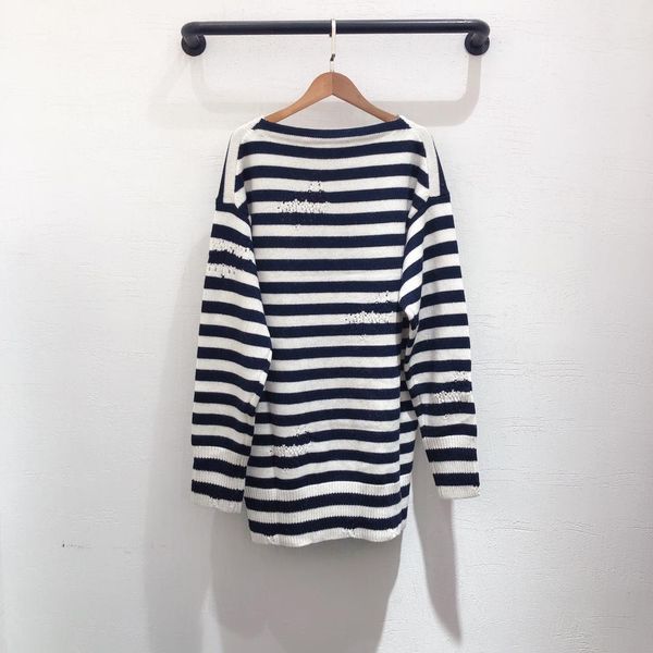

2019 new ladies fashion long-sleeved striped cashmere openwork sweater 0910, White;black