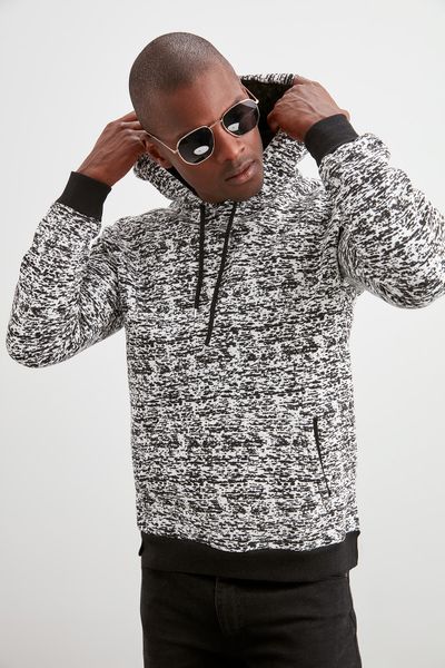 

trendyol printed sweatshirts tmnaw20sw0754, Black