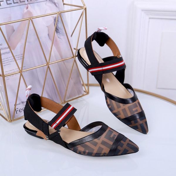 

2019 designers riveted sports sandals luxurious diamond brand male and women's leisure sandals fashion leather outdoor beach man women, Black