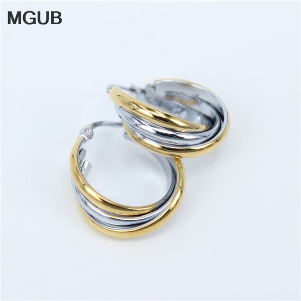 

mgub classic turn stainless steel earrings beautiful atmosphere of women's jewelry smooth and exquisite comfort lh257, Golden;silver