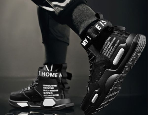 

2019 designer men women Speed Trainer fashion Luxury Brand Sock Shoes black white blue glitter Flat mens Trainers Runner sneakers size 36-46