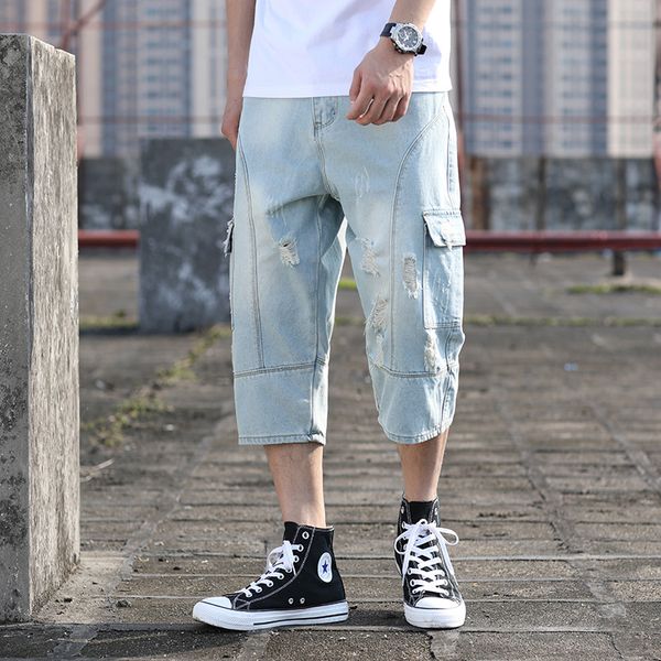 

summer new men's hole jeans calf-length pants korean version of the trend loose straight trousers men's plus size denim shorts, Blue