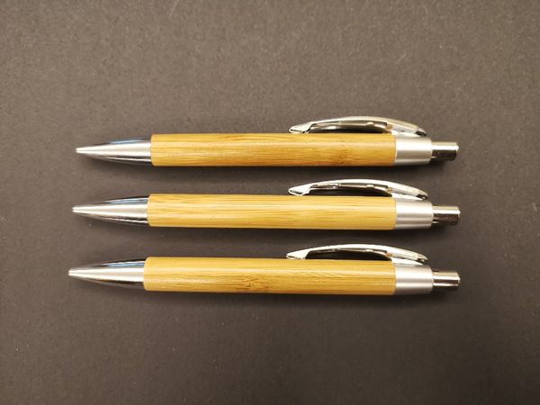 

bamboo шариковая ручка, глянцеватая подсказка, зажим и толкатель, retractable, подгоняют логос приемлемый, гравировку лазера, материал eco, Blue;orange