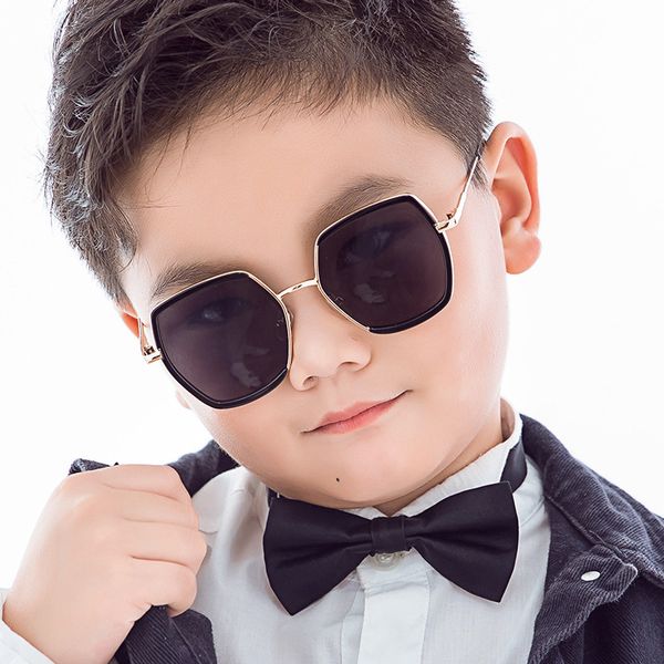 

2020 детские солнцезащитные очки мода brand child солнцезащитные очки anti-уф младенца вс-затенения девочка мальчик площади солнцезащитные о, White;black