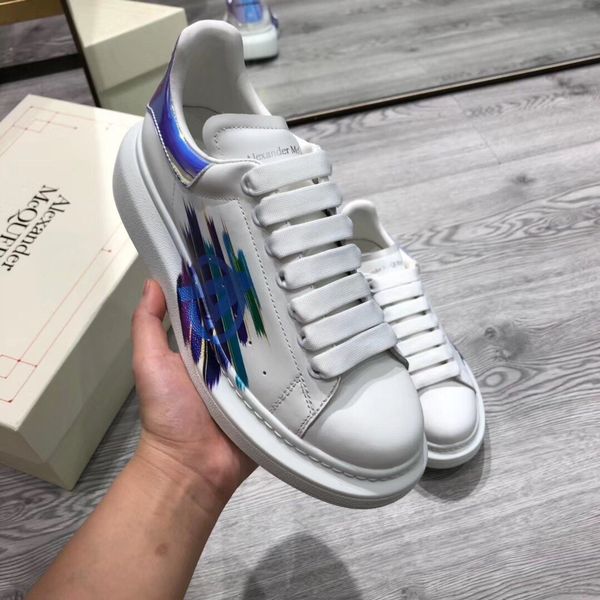 

platform men and women shoes wild vintage luxury white shoes women 2020 new leather 3d printing pattern casual board shoes 04, Black