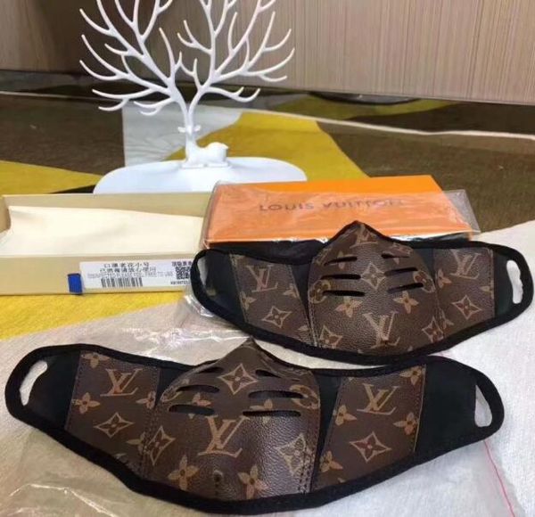 

2020 brown leather half face mask, модные монограммой охватывает рот печати маски оставаться в безопасности в стиле мужчины и женщины размер, Golden;silver