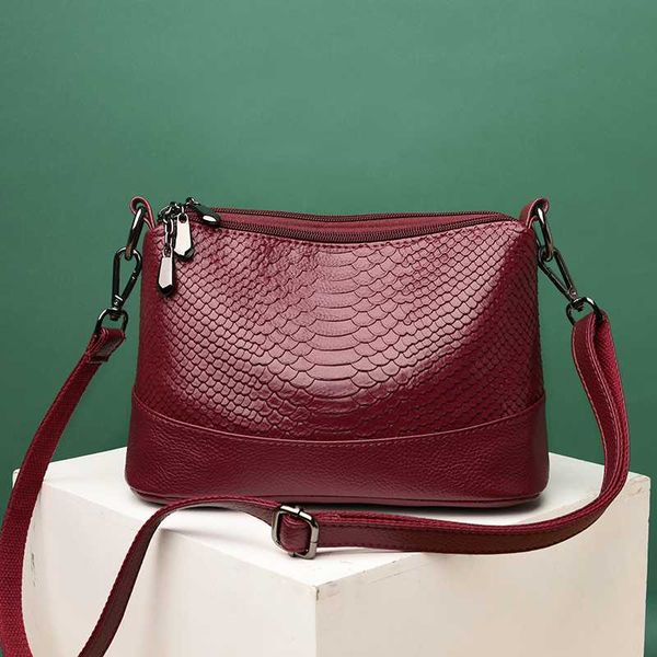 

2020 new high-end snakeskin pattern pu leather design ladies shoulder bag diagonal bag fashion wild large capacity for woman