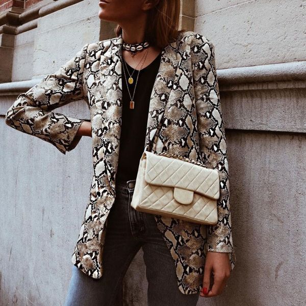 

feitong women vintage snake print turn down collar coat female outerwear fashion jackets coats chaqueta mujer, White;black